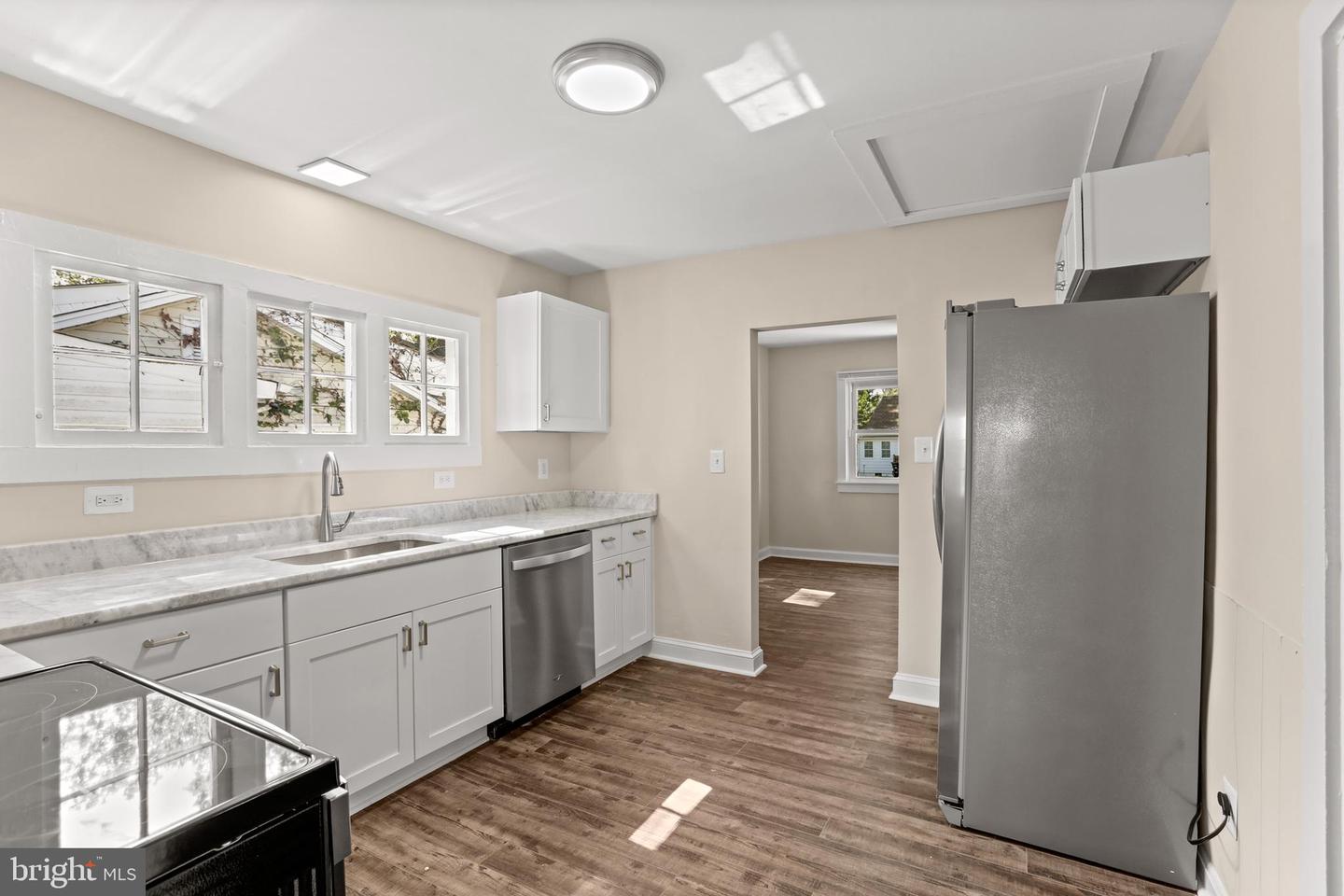1212 LOSSING AVE, COLONIAL BEACH, Virginia 22443, 3 Bedrooms Bedrooms, 9 Rooms Rooms,2 BathroomsBathrooms,Residential,For sale,1212 LOSSING AVE,VAWE2009834 MLS # VAWE2009834