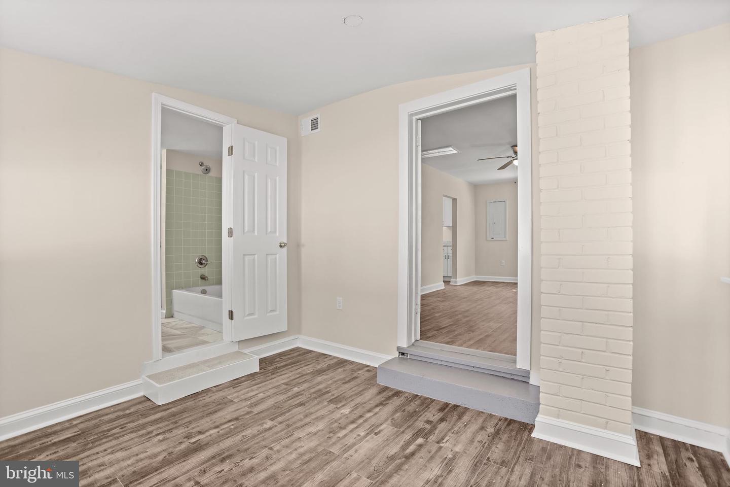 1212 LOSSING AVE, COLONIAL BEACH, Virginia 22443, 3 Bedrooms Bedrooms, 9 Rooms Rooms,2 BathroomsBathrooms,Residential,For sale,1212 LOSSING AVE,VAWE2009834 MLS # VAWE2009834