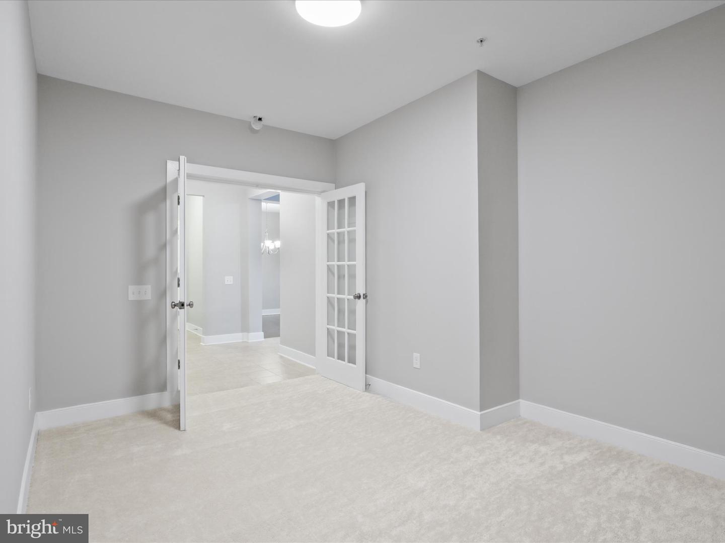 9521 BASTILLE ST #207, FAIRFAX, Virginia 22031, 2 Bedrooms Bedrooms, ,2 BathroomsBathrooms,Residential,For sale,9521 BASTILLE ST #207,VAFX2269550 MLS # VAFX2269550