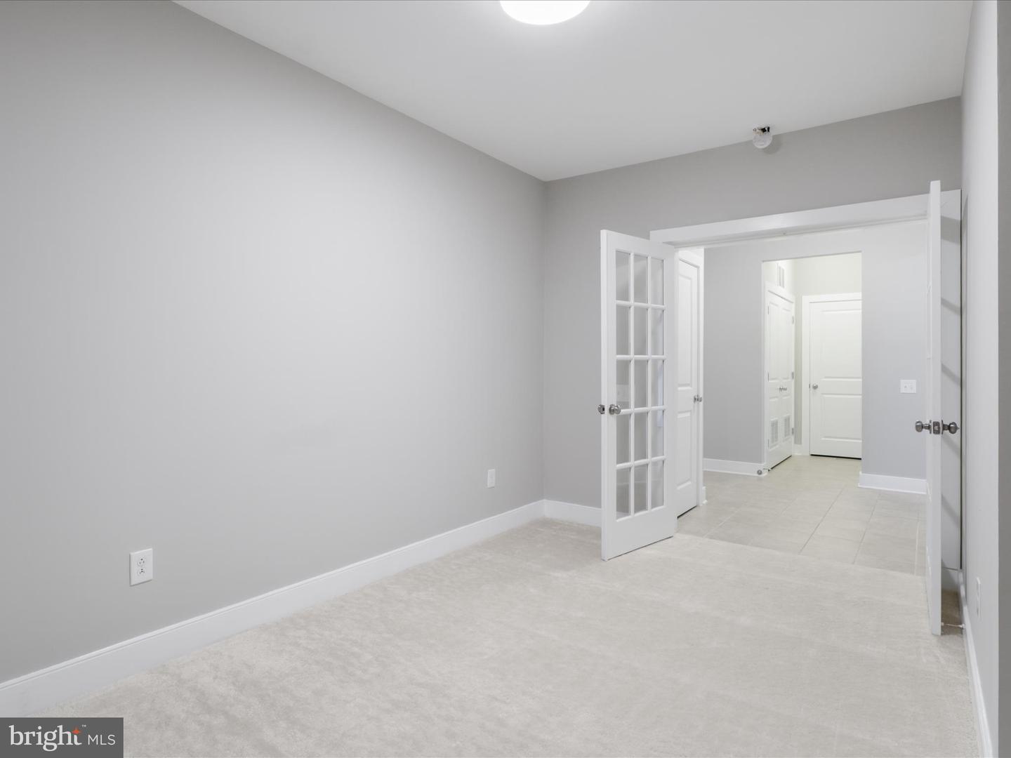 9521 BASTILLE ST #207, FAIRFAX, Virginia 22031, 2 Bedrooms Bedrooms, ,2 BathroomsBathrooms,Residential,For sale,9521 BASTILLE ST #207,VAFX2269550 MLS # VAFX2269550