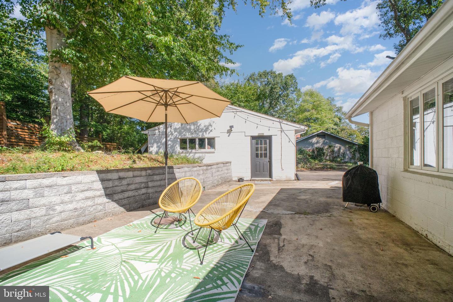 18322 SHARON RD, TRIANGLE, Virginia 22172, 3 Bedrooms Bedrooms, ,2 BathroomsBathrooms,Residential,For sale,18322 SHARON RD,VAPW2104964 MLS # VAPW2104964