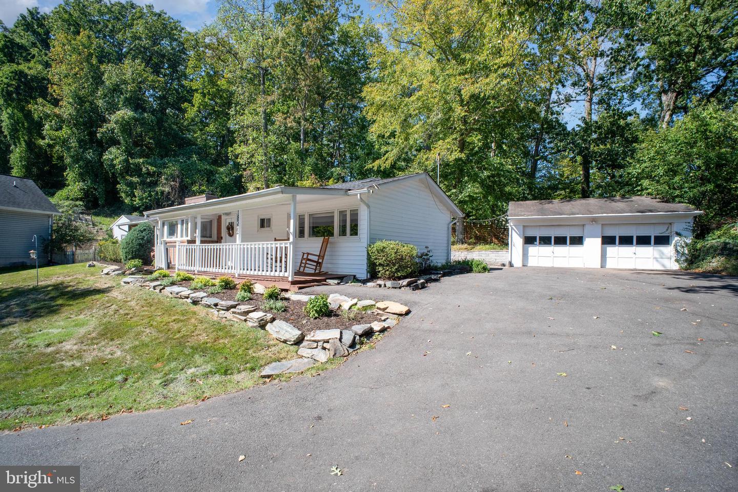 18322 SHARON RD, TRIANGLE, Virginia 22172, 3 Bedrooms Bedrooms, ,2 BathroomsBathrooms,Residential,For sale,18322 SHARON RD,VAPW2104964 MLS # VAPW2104964