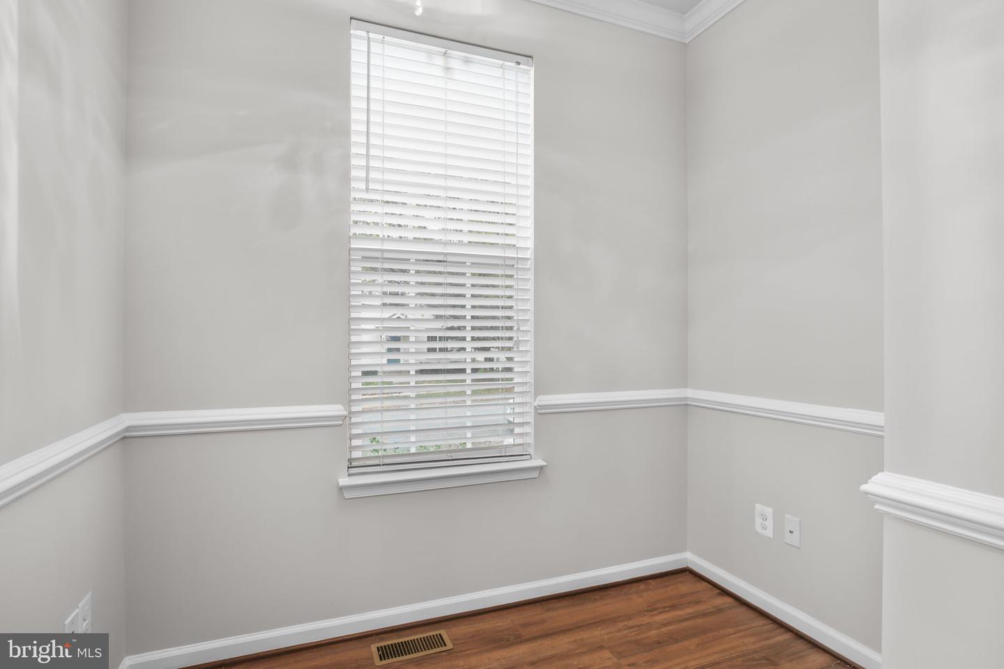 407 APRICOT ST, STAFFORD, Virginia 22554, 4 Bedrooms Bedrooms, ,2 BathroomsBathrooms,Residential,For sale,407 APRICOT ST,VAST2043146 MLS # VAST2043146