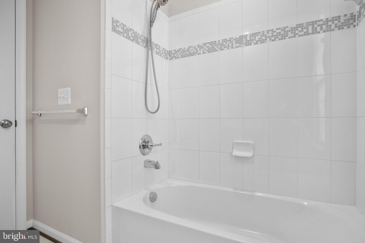 407 APRICOT ST, STAFFORD, Virginia 22554, 4 Bedrooms Bedrooms, ,2 BathroomsBathrooms,Residential,For sale,407 APRICOT ST,VAST2043146 MLS # VAST2043146