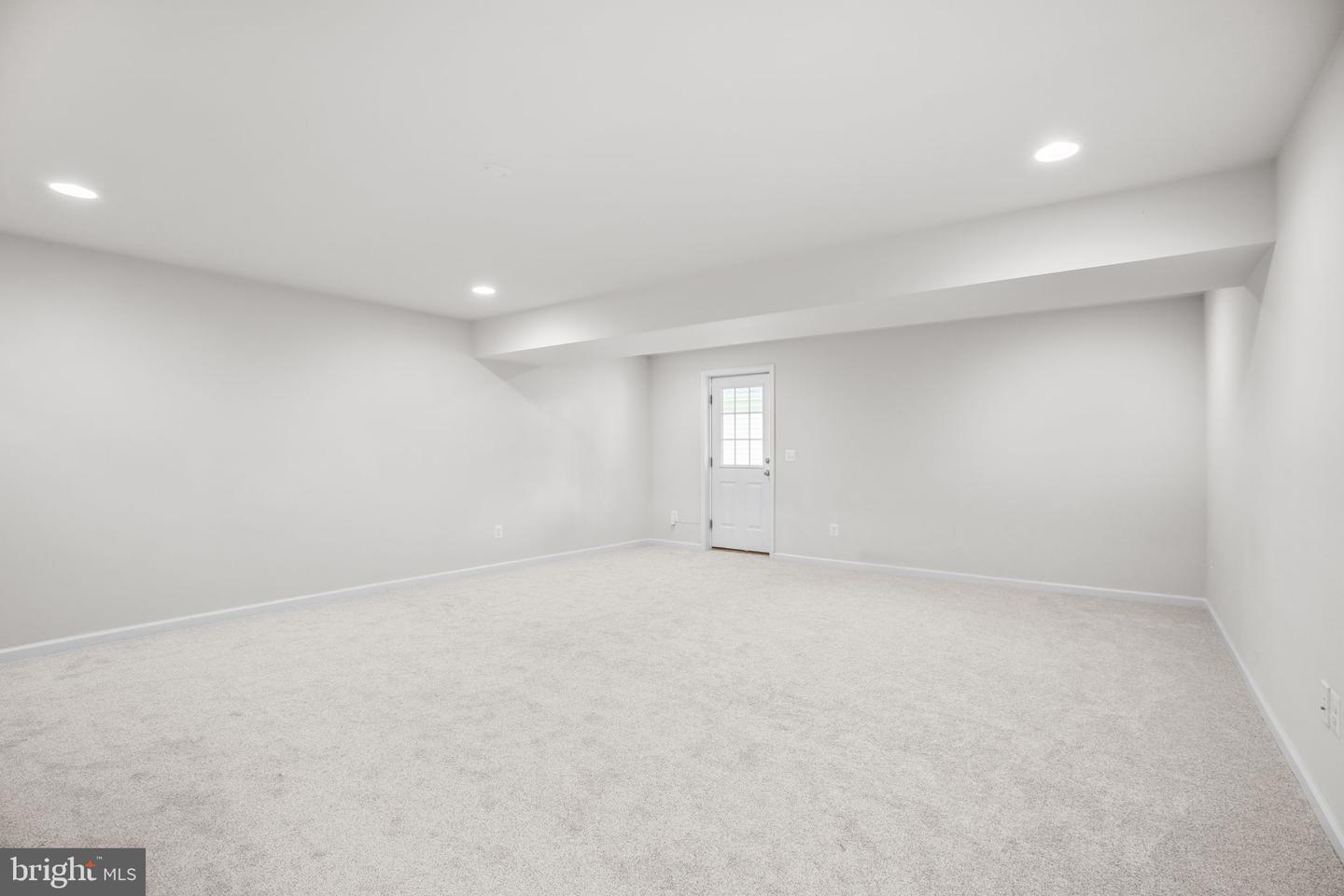 407 APRICOT ST, STAFFORD, Virginia 22554, 4 Bedrooms Bedrooms, ,2 BathroomsBathrooms,Residential,For sale,407 APRICOT ST,VAST2043146 MLS # VAST2043146