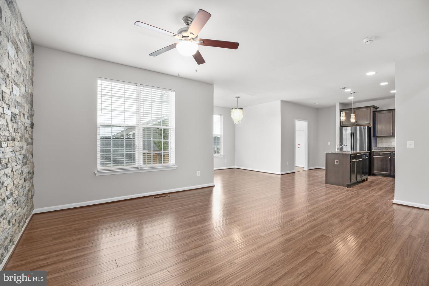 407 APRICOT ST, STAFFORD, Virginia 22554, 4 Bedrooms Bedrooms, ,2 BathroomsBathrooms,Residential,For sale,407 APRICOT ST,VAST2043146 MLS # VAST2043146