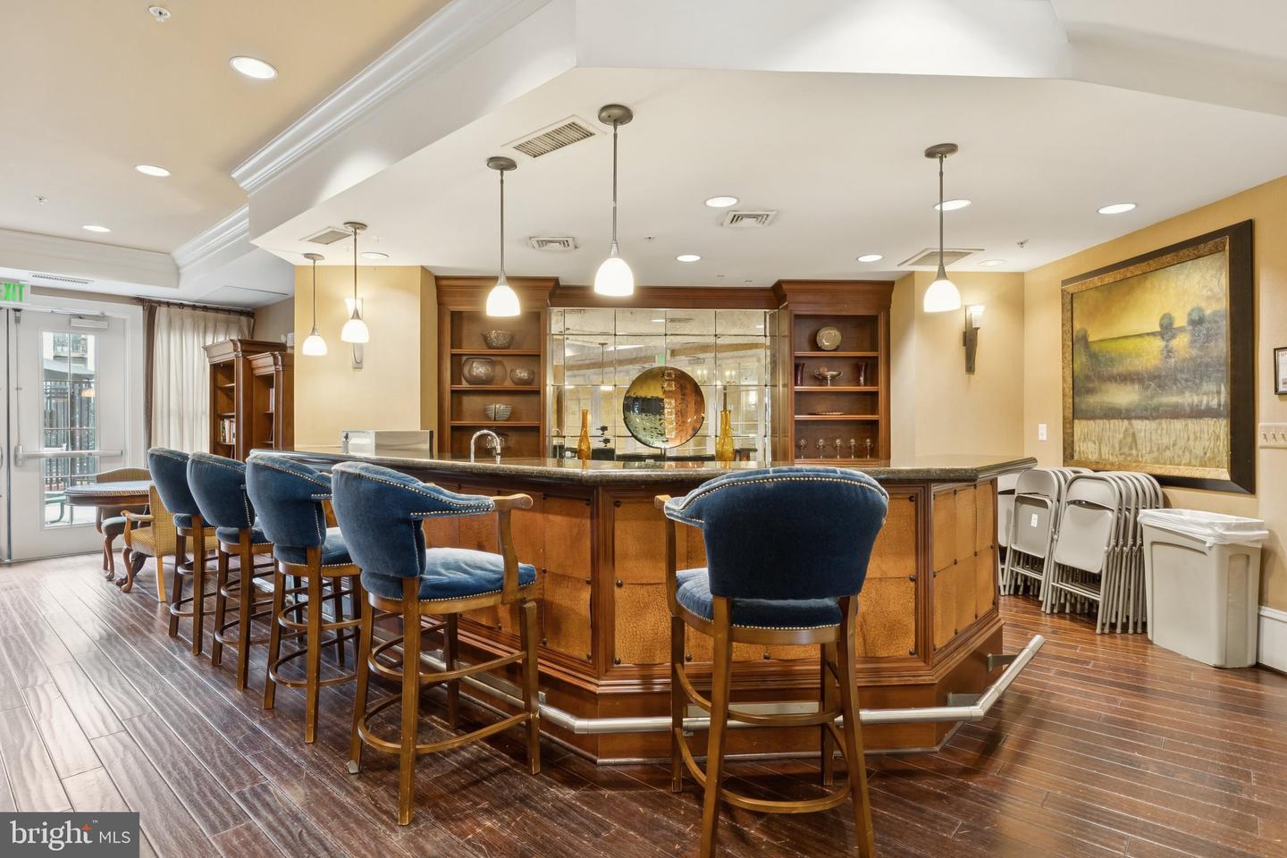 2665 PROSPERITY AVE #111, FAIRFAX, Virginia 22031, 2 Bedrooms Bedrooms, ,2 BathroomsBathrooms,Residential,For sale,2665 PROSPERITY AVE #111,VAFX2269930 MLS # VAFX2269930