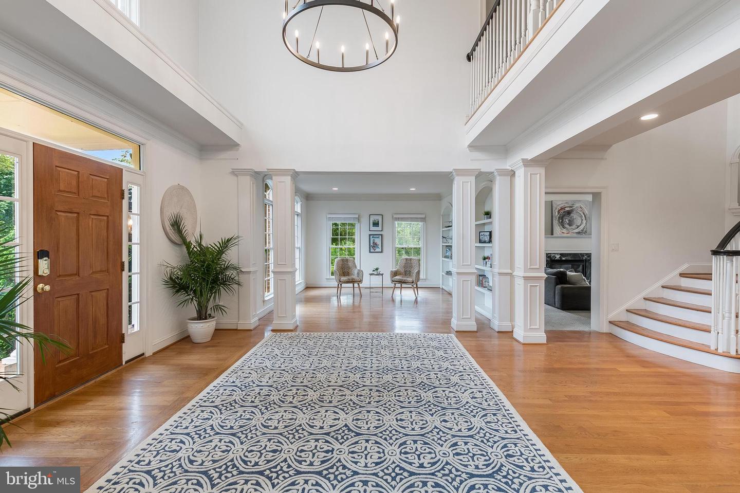 35191 DORNOCH CT, ROUND HILL, Virginia 20141, 5 Bedrooms Bedrooms, ,4 BathroomsBathrooms,Residential,For sale,35191 DORNOCH CT,VALO2107878 MLS # VALO2107878