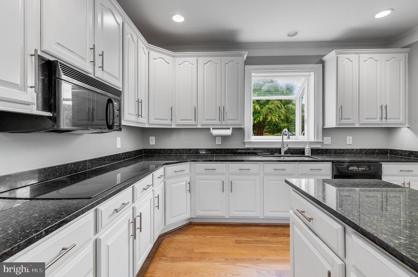 35191 DORNOCH CT, ROUND HILL, Virginia 20141, 5 Bedrooms Bedrooms, ,4 BathroomsBathrooms,Residential,For sale,35191 DORNOCH CT,VALO2107878 MLS # VALO2107878