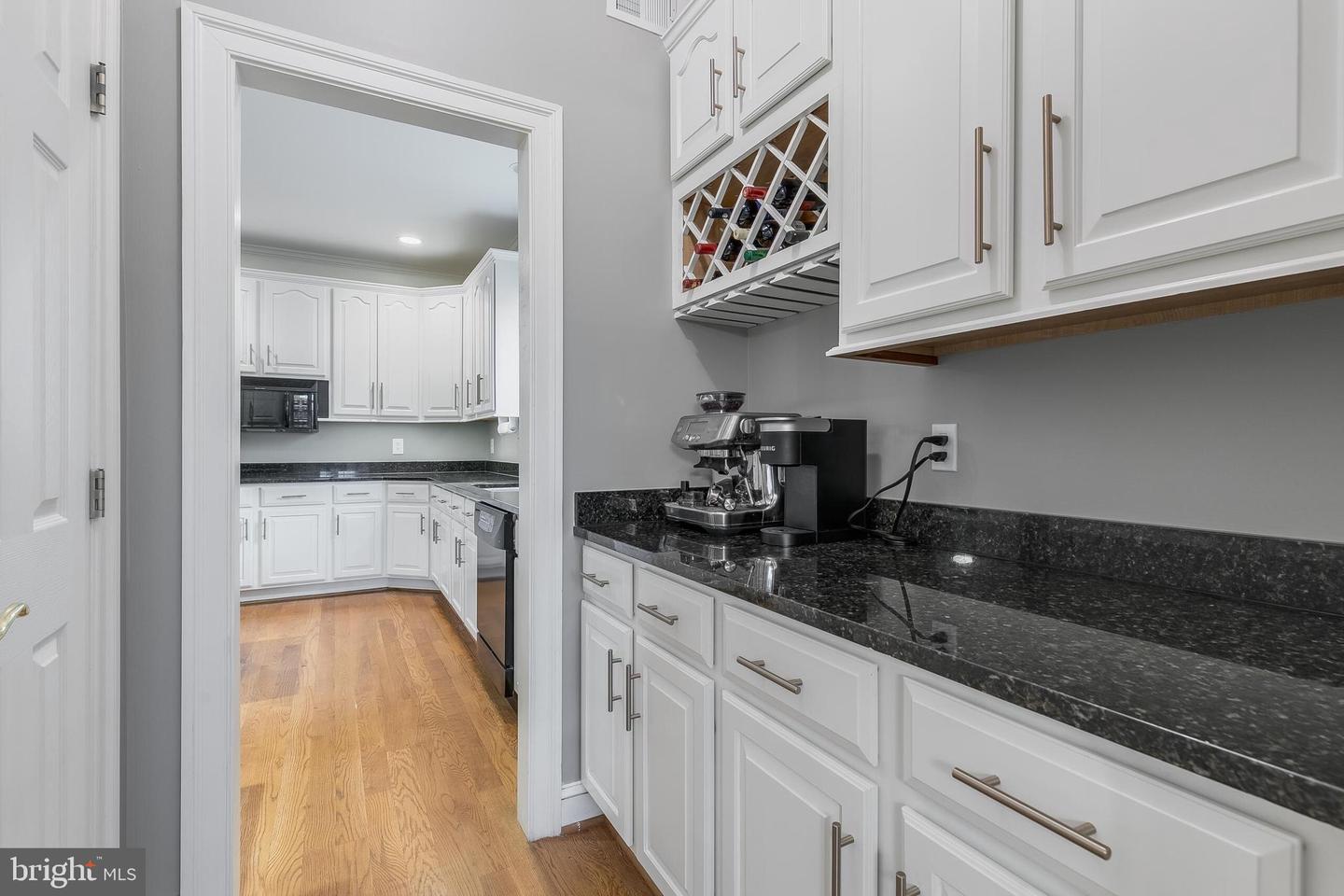 35191 DORNOCH CT, ROUND HILL, Virginia 20141, 5 Bedrooms Bedrooms, ,4 BathroomsBathrooms,Residential,For sale,35191 DORNOCH CT,VALO2107878 MLS # VALO2107878