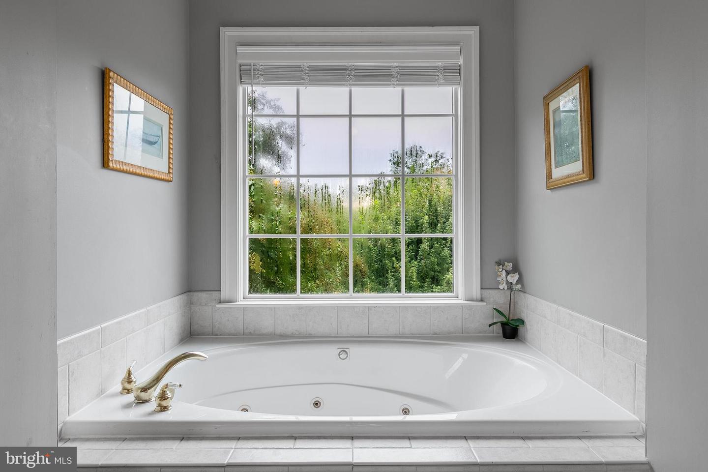 35191 DORNOCH CT, ROUND HILL, Virginia 20141, 5 Bedrooms Bedrooms, ,4 BathroomsBathrooms,Residential,For sale,35191 DORNOCH CT,VALO2107878 MLS # VALO2107878