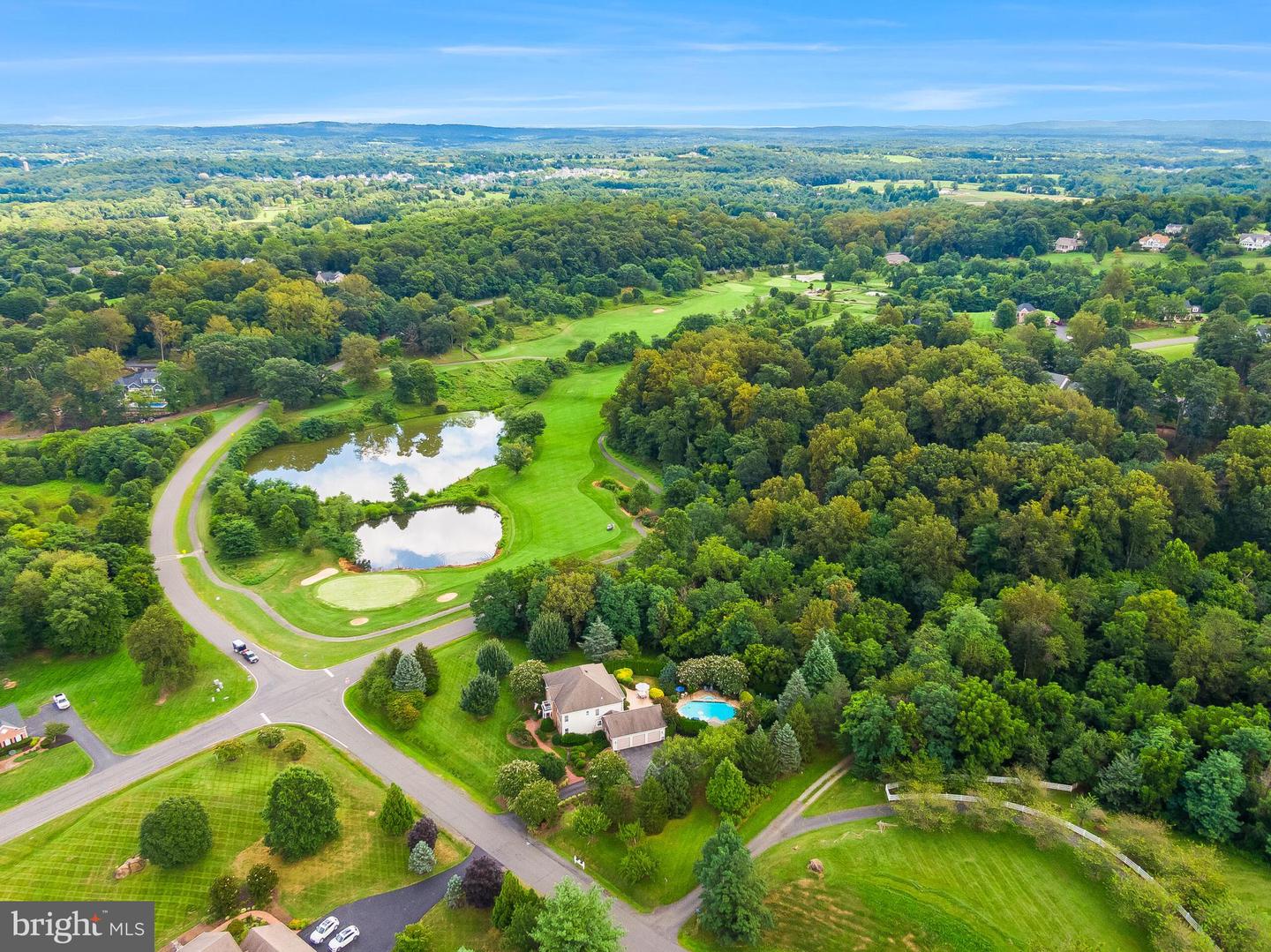 35191 DORNOCH CT, ROUND HILL, Virginia 20141, 5 Bedrooms Bedrooms, ,4 BathroomsBathrooms,Residential,For sale,35191 DORNOCH CT,VALO2107878 MLS # VALO2107878