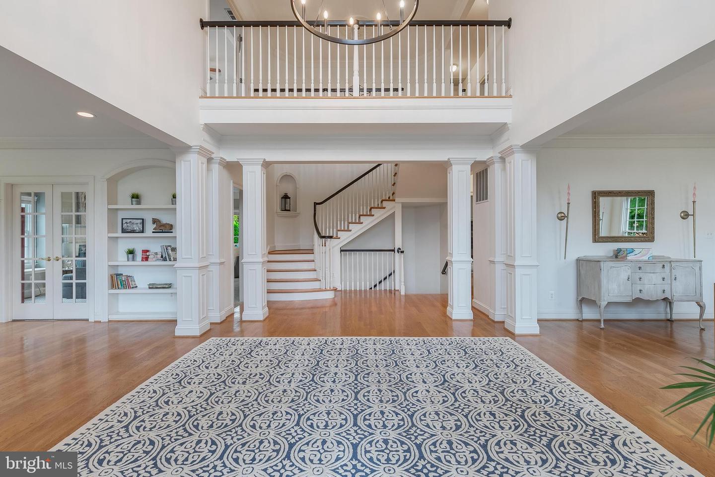 35191 DORNOCH CT, ROUND HILL, Virginia 20141, 5 Bedrooms Bedrooms, ,4 BathroomsBathrooms,Residential,For sale,35191 DORNOCH CT,VALO2107878 MLS # VALO2107878