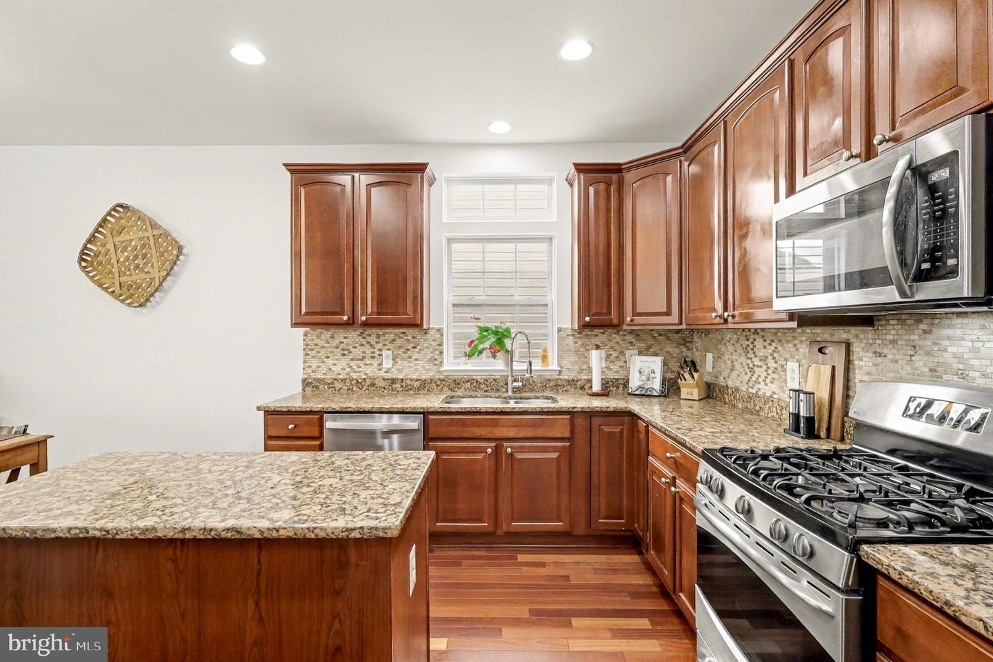 26 PIKE PL, STAFFORD, Virginia 22556, 4 Bedrooms Bedrooms, 8 Rooms Rooms,3 BathroomsBathrooms,Residential,For sale,26 PIKE PL,VAST2043138 MLS # VAST2043138
