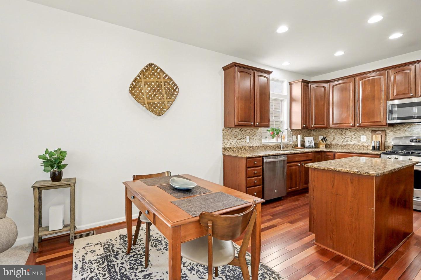 26 PIKE PL, STAFFORD, Virginia 22556, 4 Bedrooms Bedrooms, 8 Rooms Rooms,3 BathroomsBathrooms,Residential,For sale,26 PIKE PL,VAST2043138 MLS # VAST2043138