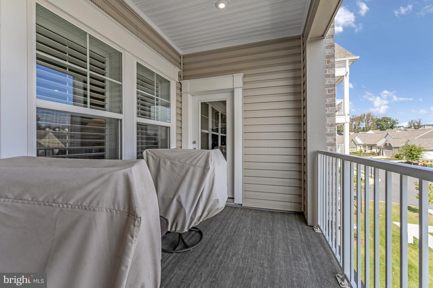 21914 HAWKSBILL HIGH CIR #304, STERLING, Virginia 20164, 2 Bedrooms Bedrooms, ,2 BathroomsBathrooms,Residential,For sale,21914 HAWKSBILL HIGH CIR #304,VALO2107910 MLS # VALO2107910