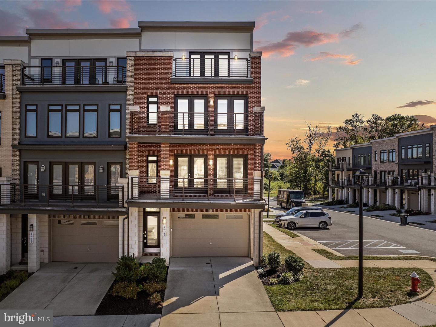 20092 OLD LINE TER, ASHBURN, Virginia 20147, 3 Bedrooms Bedrooms, ,2 BathroomsBathrooms,Residential,For sale,20092 OLD LINE TER,VALO2107842 MLS # VALO2107842