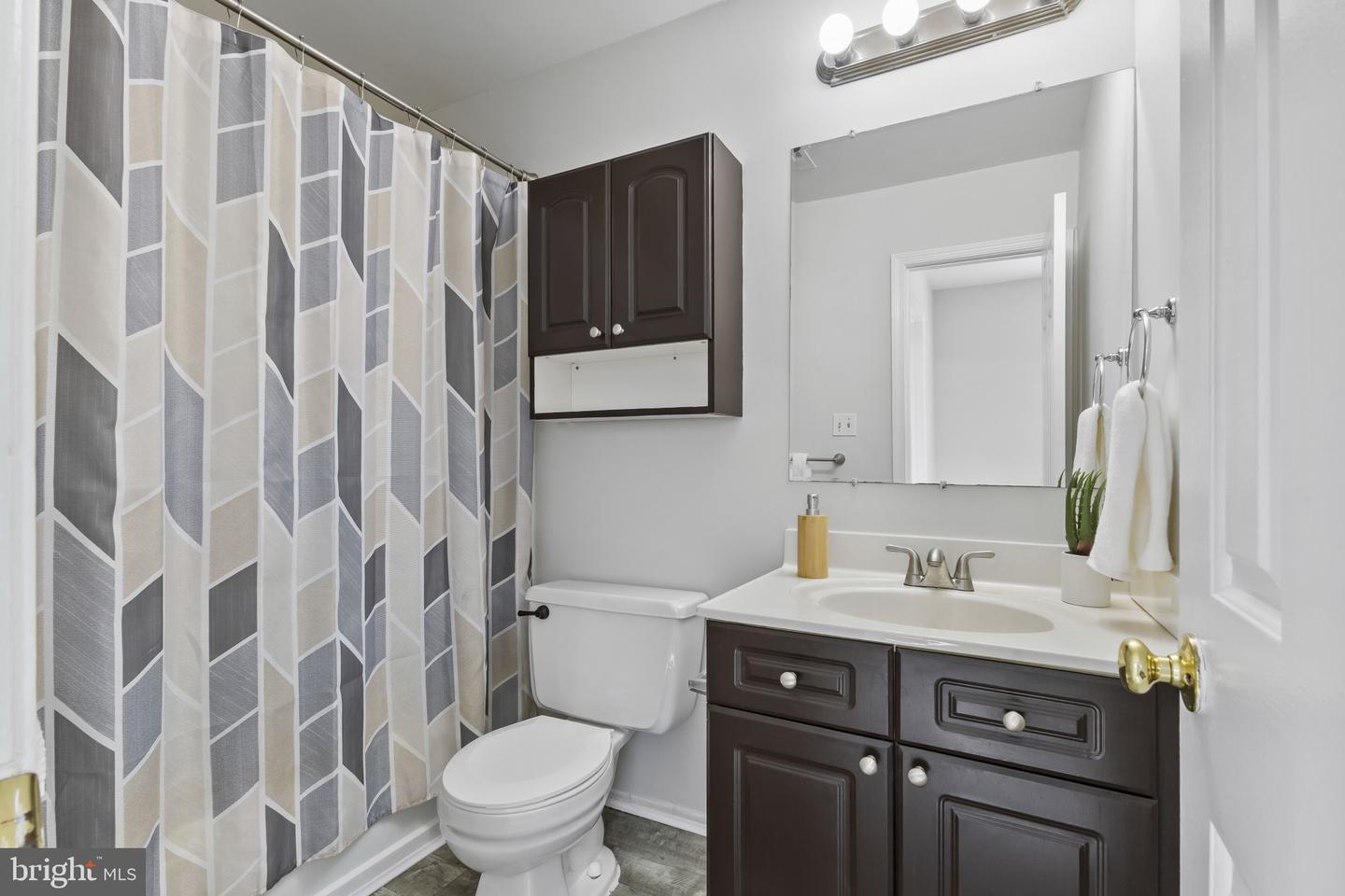 11 BUTTERNUT WAY, STERLING, Virginia 20164, 5 Bedrooms Bedrooms, ,3 BathroomsBathrooms,Residential,For sale,11 BUTTERNUT WAY,VALO2107846 MLS # VALO2107846