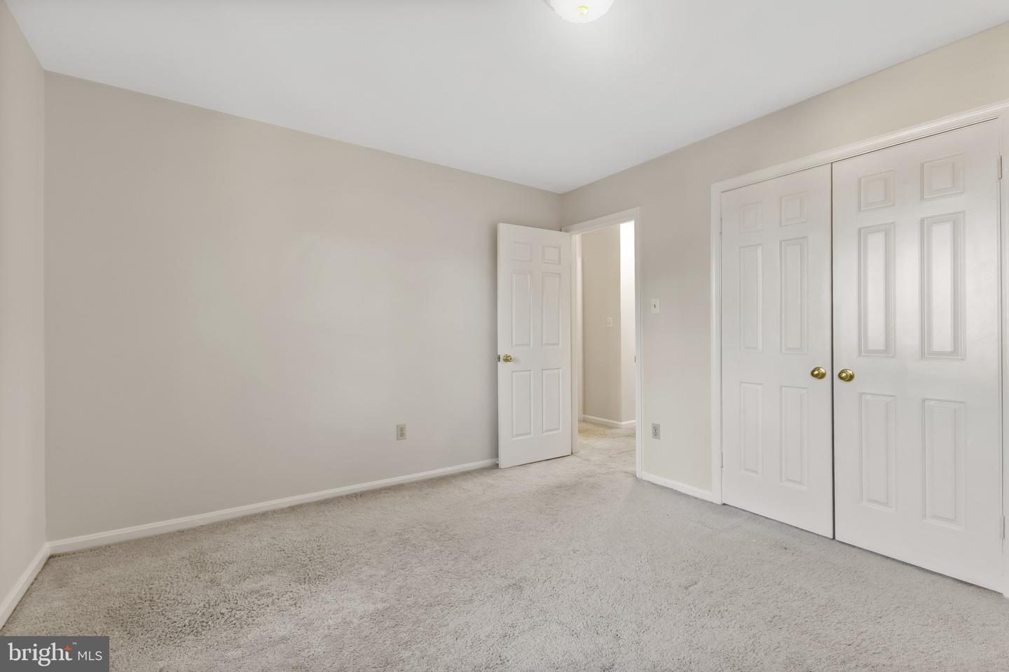 11 BUTTERNUT WAY, STERLING, Virginia 20164, 5 Bedrooms Bedrooms, ,3 BathroomsBathrooms,Residential,For sale,11 BUTTERNUT WAY,VALO2107846 MLS # VALO2107846