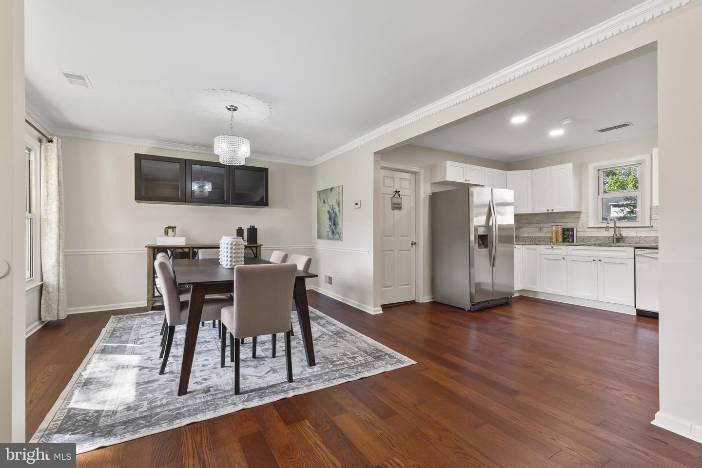 11 BUTTERNUT WAY, STERLING, Virginia 20164, 5 Bedrooms Bedrooms, ,3 BathroomsBathrooms,Residential,For sale,11 BUTTERNUT WAY,VALO2107846 MLS # VALO2107846