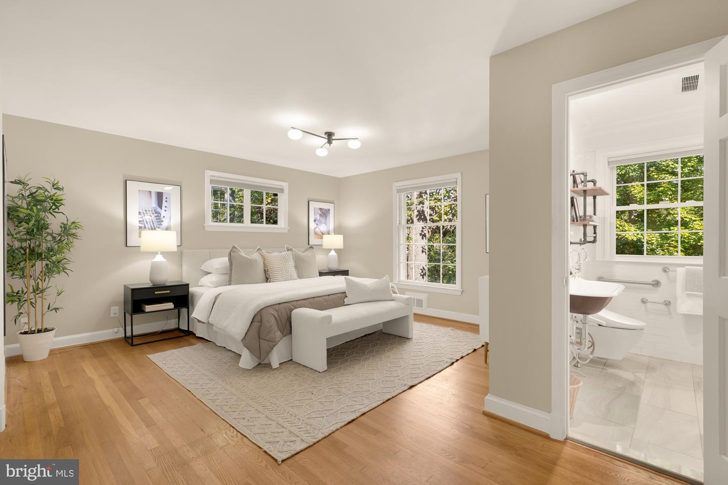 2813 29TH PL NW, WASHINGTON, District Of Columbia 20008, 4 Bedrooms Bedrooms, ,4 BathroomsBathrooms,Residential,For sale,2813 29TH PL NW,DCDC2224798 MLS # DCDC2224798