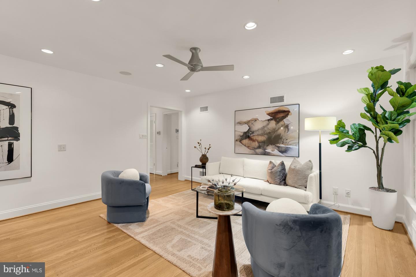 2813 29TH PL NW, WASHINGTON, District Of Columbia 20008, 4 Bedrooms Bedrooms, ,4 BathroomsBathrooms,Residential,For sale,2813 29TH PL NW,DCDC2224798 MLS # DCDC2224798