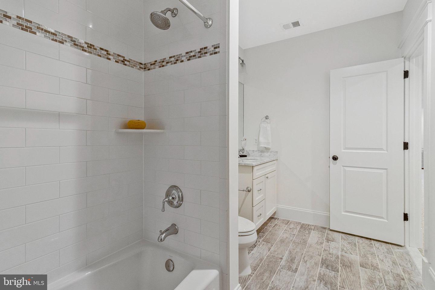 7310 HUGHES CT, FALLS CHURCH, Virginia 22046, 6 Bedrooms Bedrooms, ,5 BathroomsBathrooms,Residential,For sale,7310 HUGHES CT,VAFX2269924 MLS # VAFX2269924