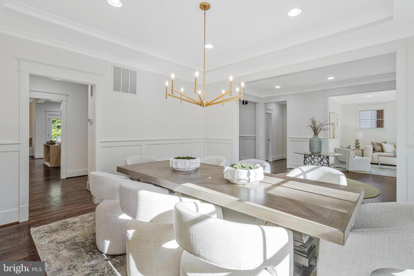 7310 HUGHES CT, FALLS CHURCH, Virginia 22046, 6 Bedrooms Bedrooms, ,5 BathroomsBathrooms,Residential,For sale,7310 HUGHES CT,VAFX2269924 MLS # VAFX2269924