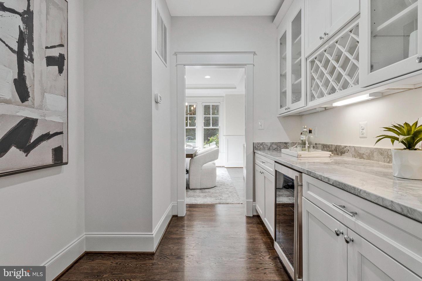 7310 HUGHES CT, FALLS CHURCH, Virginia 22046, 6 Bedrooms Bedrooms, ,5 BathroomsBathrooms,Residential,For sale,7310 HUGHES CT,VAFX2269924 MLS # VAFX2269924