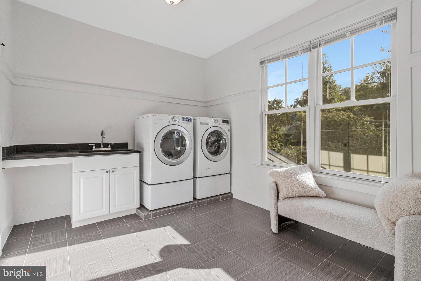 7310 HUGHES CT, FALLS CHURCH, Virginia 22046, 6 Bedrooms Bedrooms, ,5 BathroomsBathrooms,Residential,For sale,7310 HUGHES CT,VAFX2269924 MLS # VAFX2269924