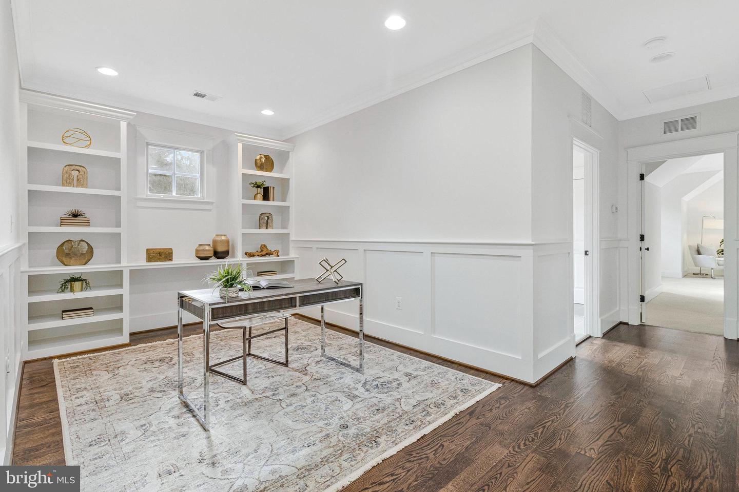 7310 HUGHES CT, FALLS CHURCH, Virginia 22046, 6 Bedrooms Bedrooms, ,5 BathroomsBathrooms,Residential,For sale,7310 HUGHES CT,VAFX2269924 MLS # VAFX2269924