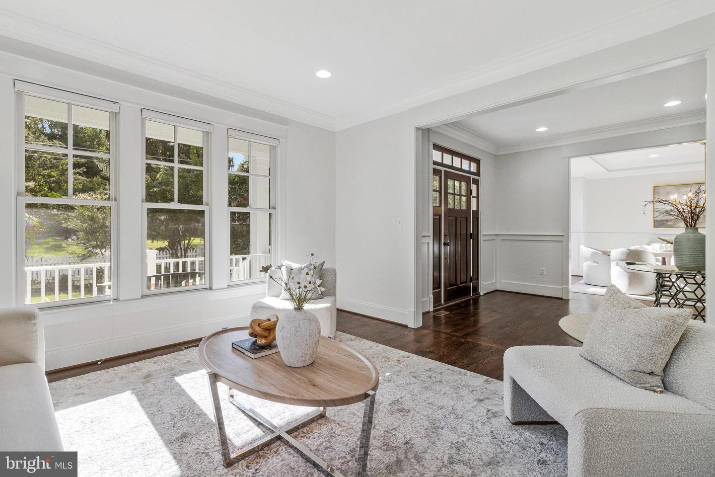 7310 HUGHES CT, FALLS CHURCH, Virginia 22046, 6 Bedrooms Bedrooms, ,5 BathroomsBathrooms,Residential,For sale,7310 HUGHES CT,VAFX2269924 MLS # VAFX2269924