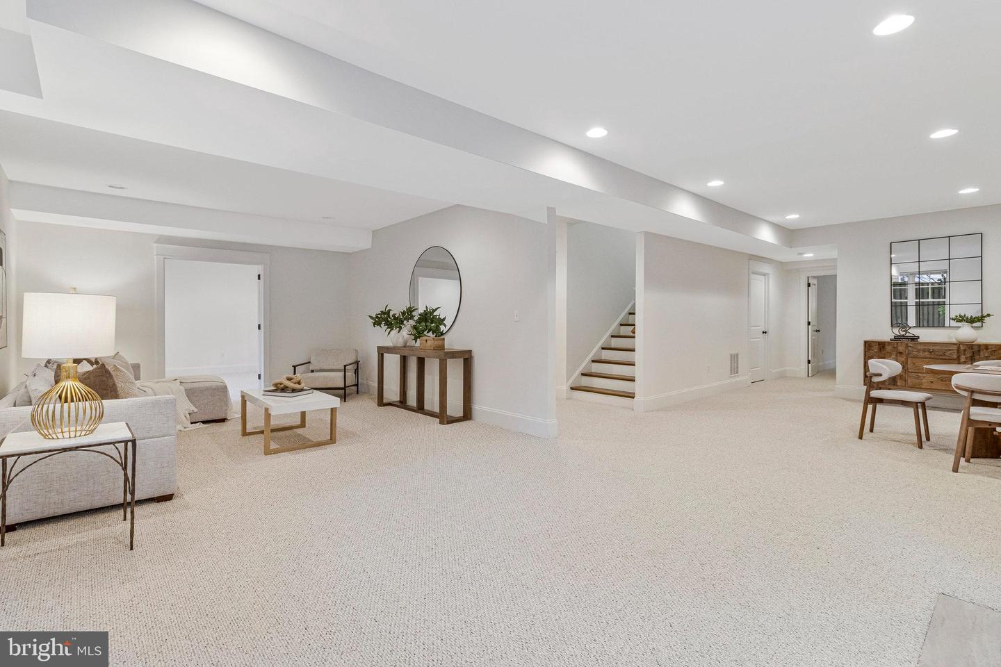 7310 HUGHES CT, FALLS CHURCH, Virginia 22046, 6 Bedrooms Bedrooms, ,5 BathroomsBathrooms,Residential,For sale,7310 HUGHES CT,VAFX2269924 MLS # VAFX2269924