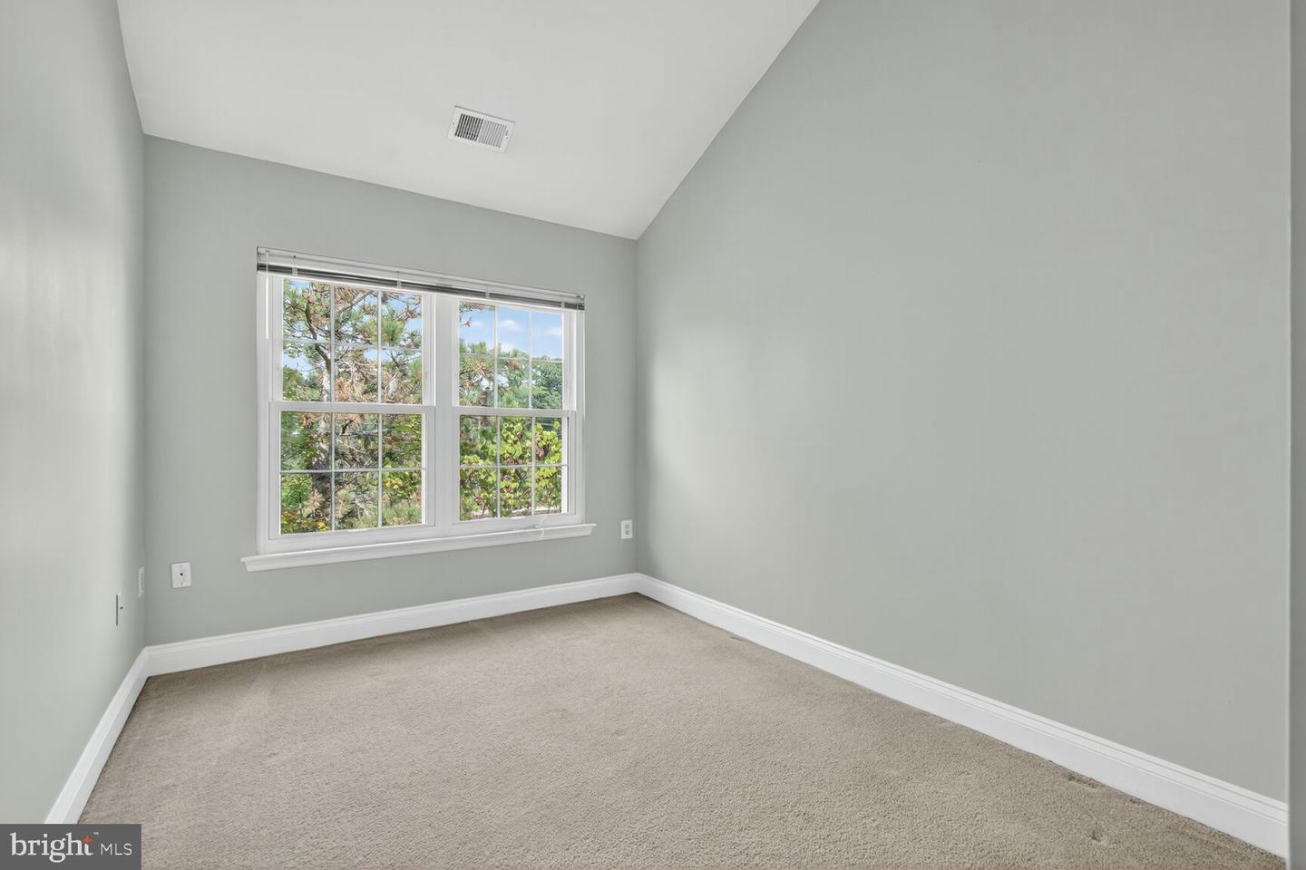 3841 WATKINS MILL DR, ALEXANDRIA, Virginia 22304, 3 Bedrooms Bedrooms, ,2 BathroomsBathrooms,Residential,For sale,3841 WATKINS MILL DR,VAAX2050324 MLS # VAAX2050324