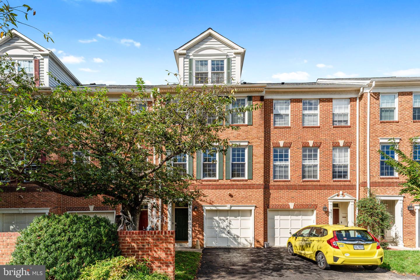 3613 12TH ST S, ARLINGTON, Virginia 22204, 3 Bedrooms Bedrooms, ,3 BathroomsBathrooms,Residential,For sale,3613 12TH ST S,VAAR2064282 MLS # VAAR2064282