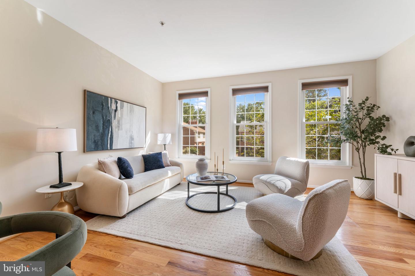 3613 12TH ST S, ARLINGTON, Virginia 22204, 3 Bedrooms Bedrooms, ,3 BathroomsBathrooms,Residential,For sale,3613 12TH ST S,VAAR2064282 MLS # VAAR2064282