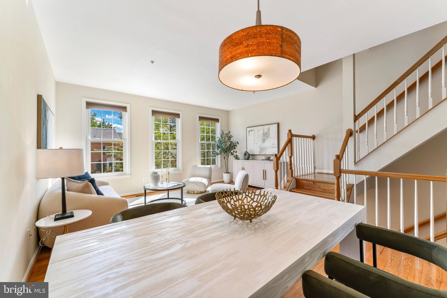 3613 12TH ST S, ARLINGTON, Virginia 22204, 3 Bedrooms Bedrooms, ,3 BathroomsBathrooms,Residential,For sale,3613 12TH ST S,VAAR2064282 MLS # VAAR2064282