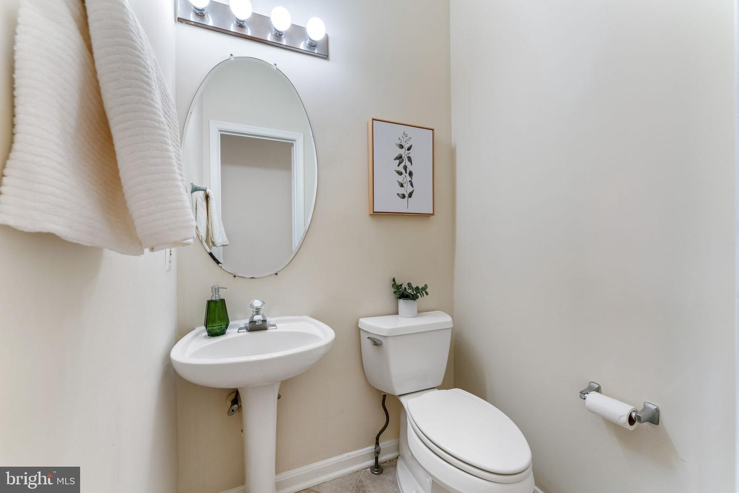 3613 12TH ST S, ARLINGTON, Virginia 22204, 3 Bedrooms Bedrooms, ,3 BathroomsBathrooms,Residential,For sale,3613 12TH ST S,VAAR2064282 MLS # VAAR2064282