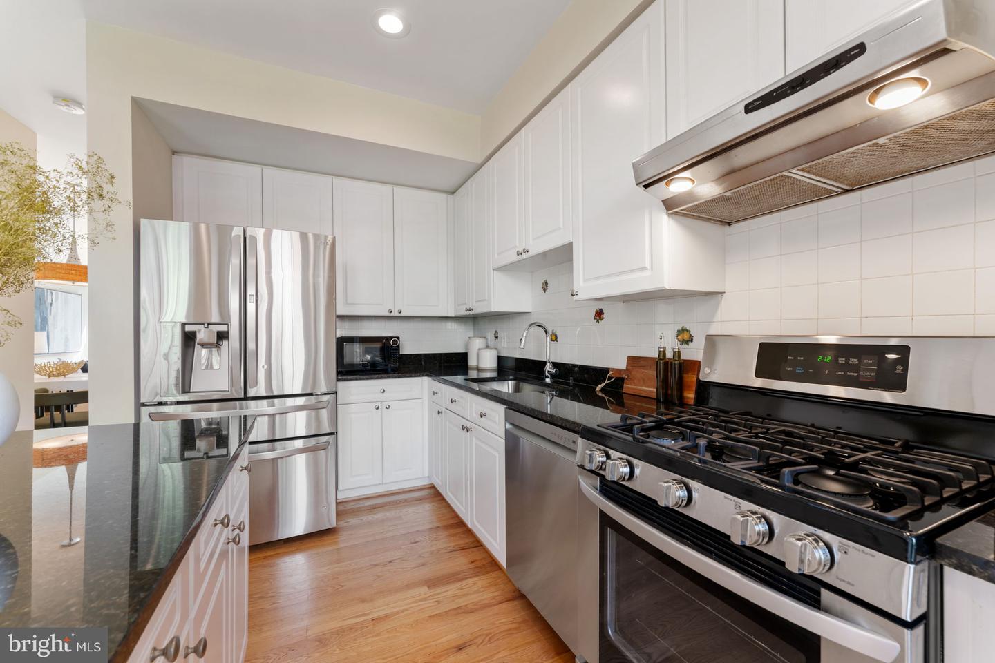 3613 12TH ST S, ARLINGTON, Virginia 22204, 3 Bedrooms Bedrooms, ,3 BathroomsBathrooms,Residential,For sale,3613 12TH ST S,VAAR2064282 MLS # VAAR2064282