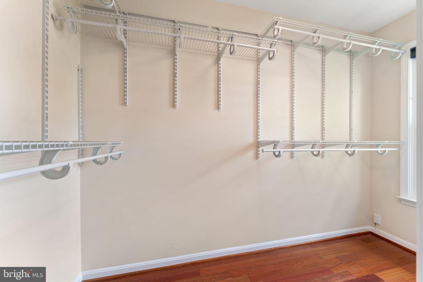 3613 12TH ST S, ARLINGTON, Virginia 22204, 3 Bedrooms Bedrooms, ,3 BathroomsBathrooms,Residential,For sale,3613 12TH ST S,VAAR2064282 MLS # VAAR2064282