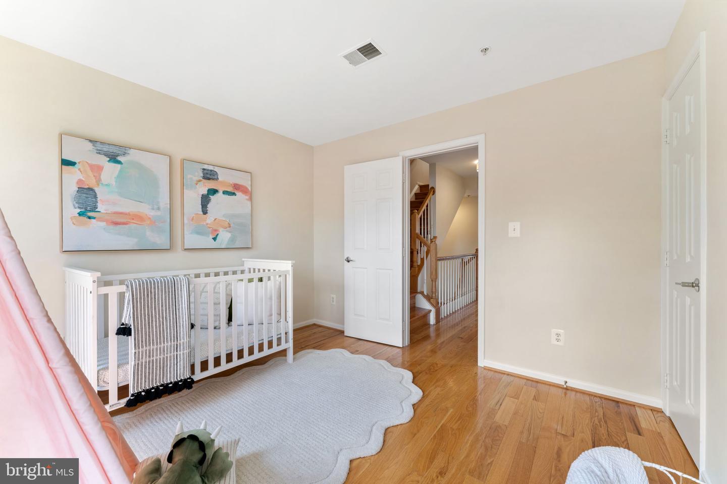 3613 12TH ST S, ARLINGTON, Virginia 22204, 3 Bedrooms Bedrooms, ,3 BathroomsBathrooms,Residential,For sale,3613 12TH ST S,VAAR2064282 MLS # VAAR2064282