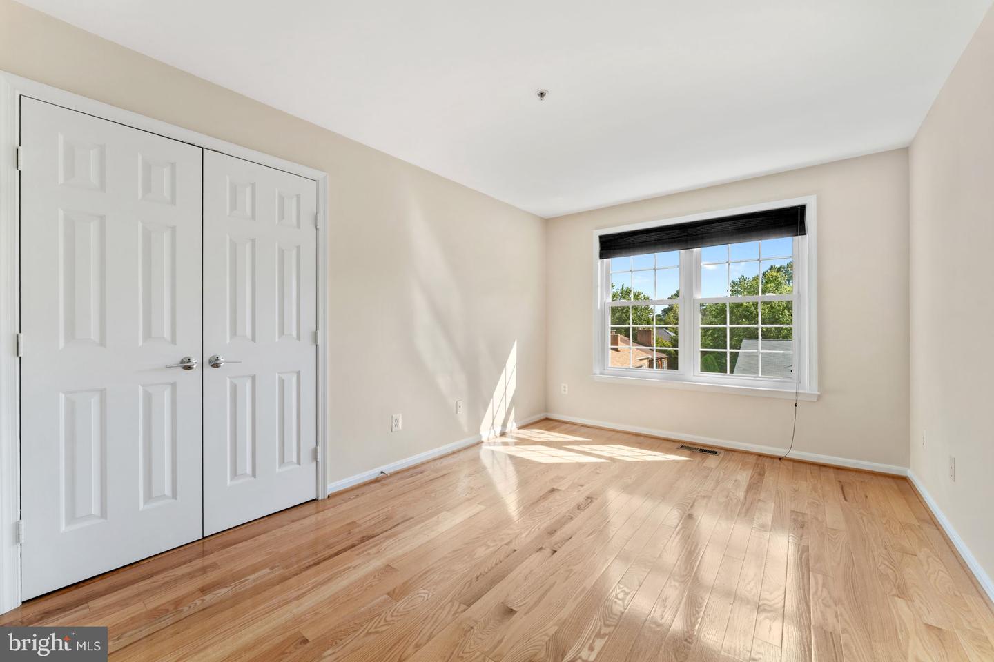 3613 12TH ST S, ARLINGTON, Virginia 22204, 3 Bedrooms Bedrooms, ,3 BathroomsBathrooms,Residential,For sale,3613 12TH ST S,VAAR2064282 MLS # VAAR2064282