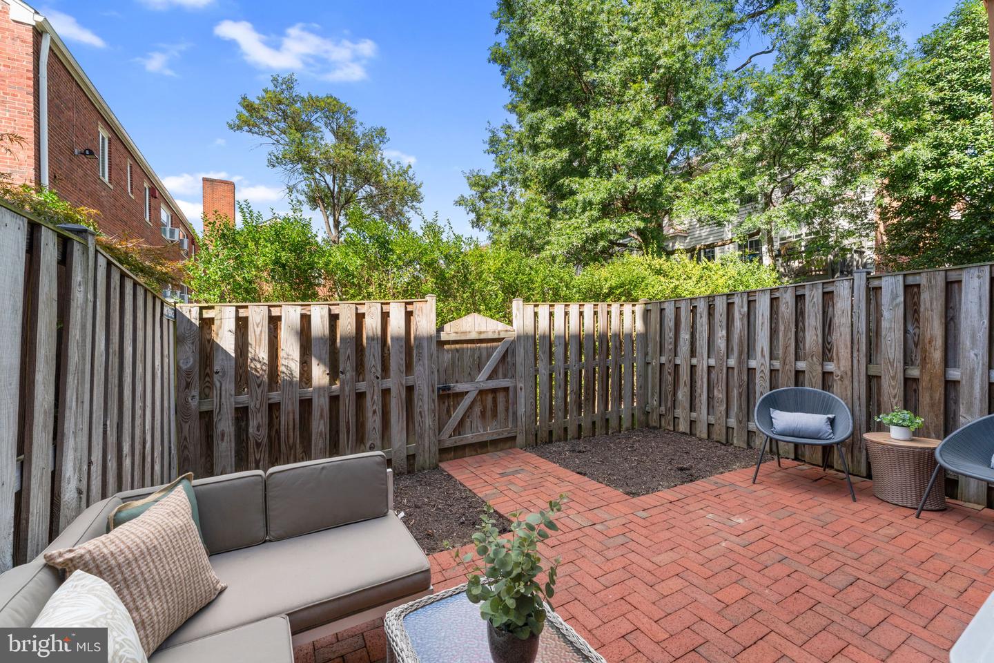 3613 12TH ST S, ARLINGTON, Virginia 22204, 3 Bedrooms Bedrooms, ,3 BathroomsBathrooms,Residential,For sale,3613 12TH ST S,VAAR2064282 MLS # VAAR2064282