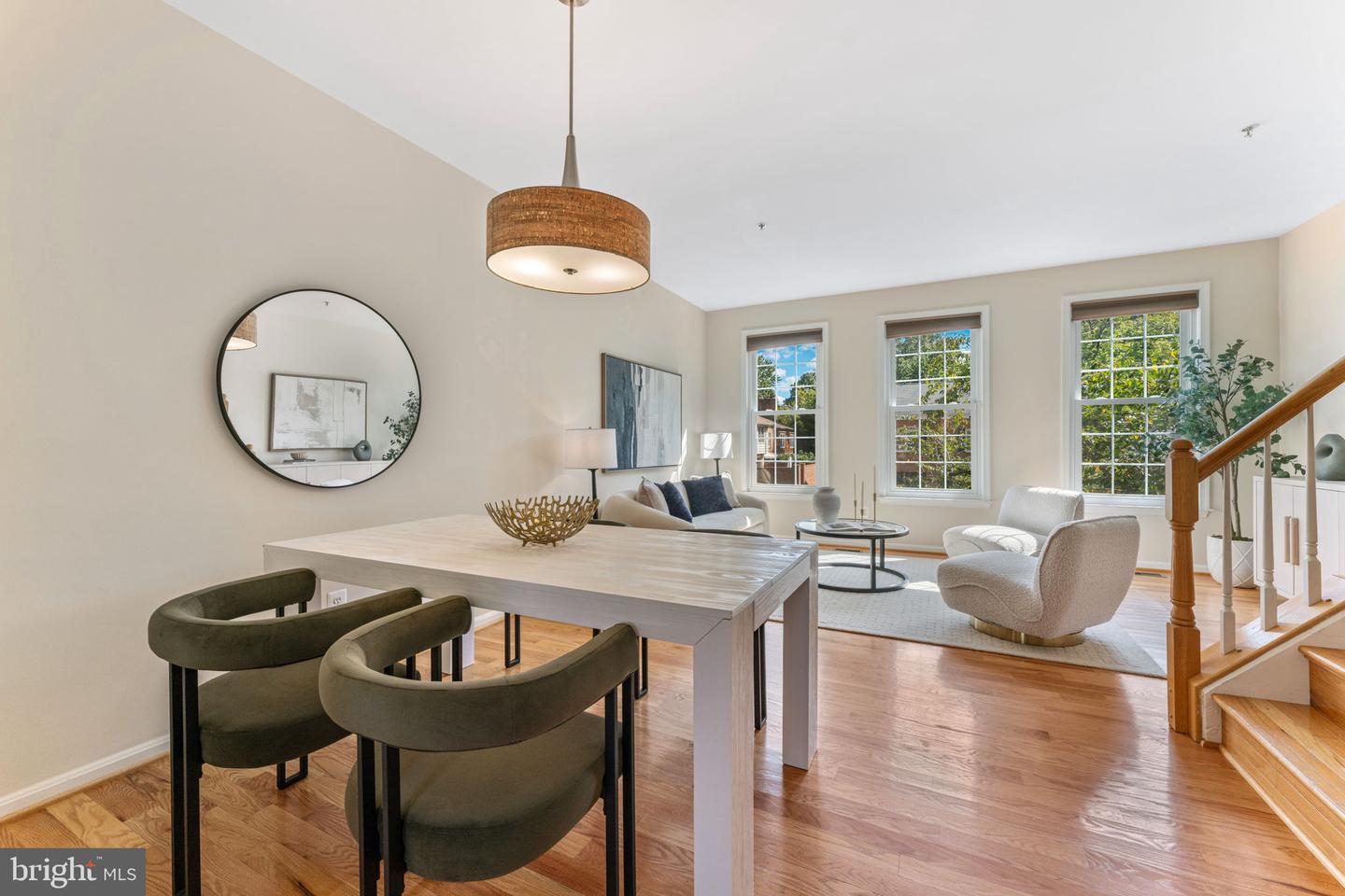 3613 12TH ST S, ARLINGTON, Virginia 22204, 3 Bedrooms Bedrooms, ,3 BathroomsBathrooms,Residential,For sale,3613 12TH ST S,VAAR2064282 MLS # VAAR2064282