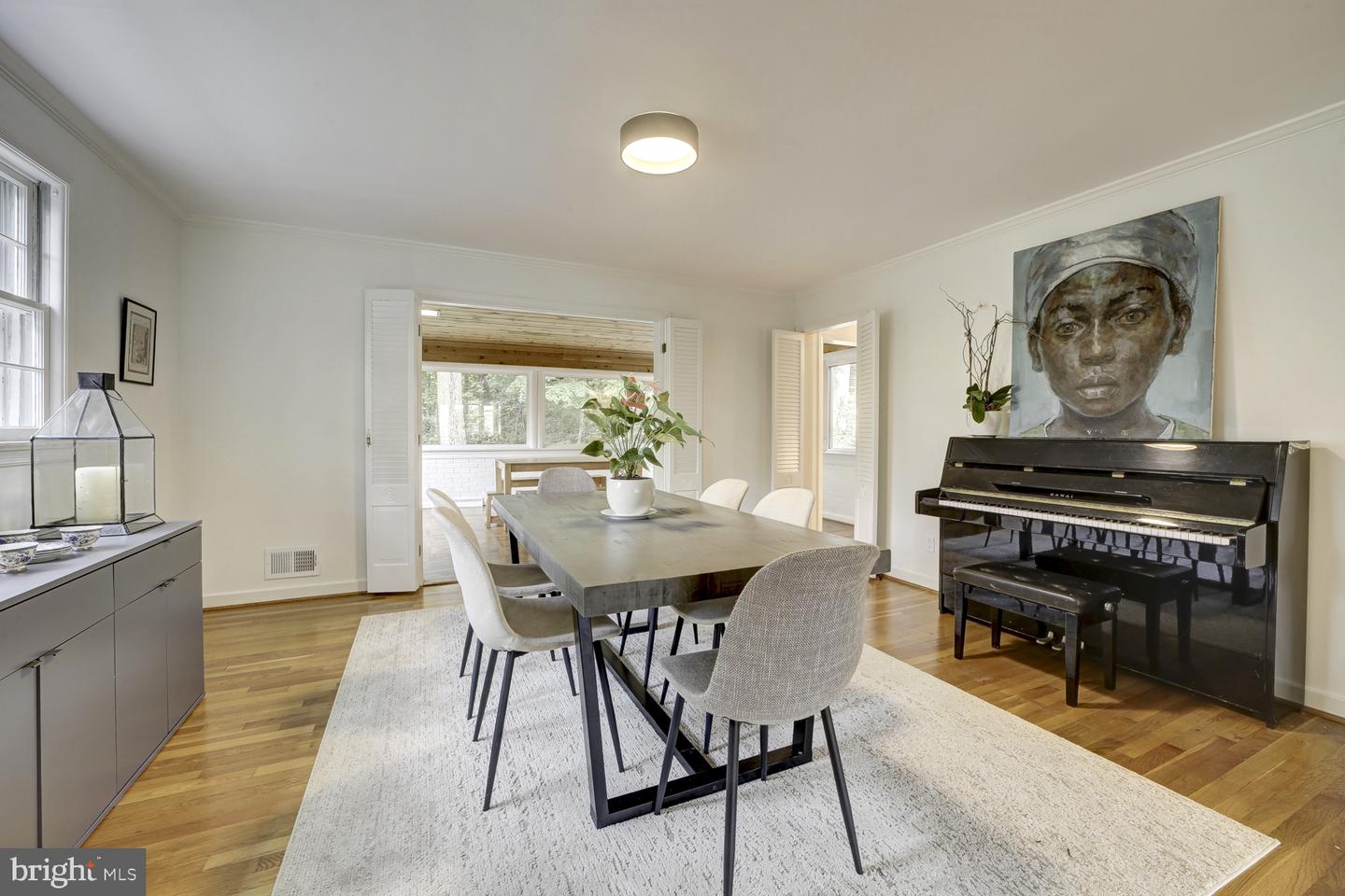 2824 ELLICOTT ST NW, WASHINGTON, District Of Columbia 20008, 6 Bedrooms Bedrooms, ,4 BathroomsBathrooms,Residential,For sale,2824 ELLICOTT ST NW,DCDC2224852 MLS # DCDC2224852