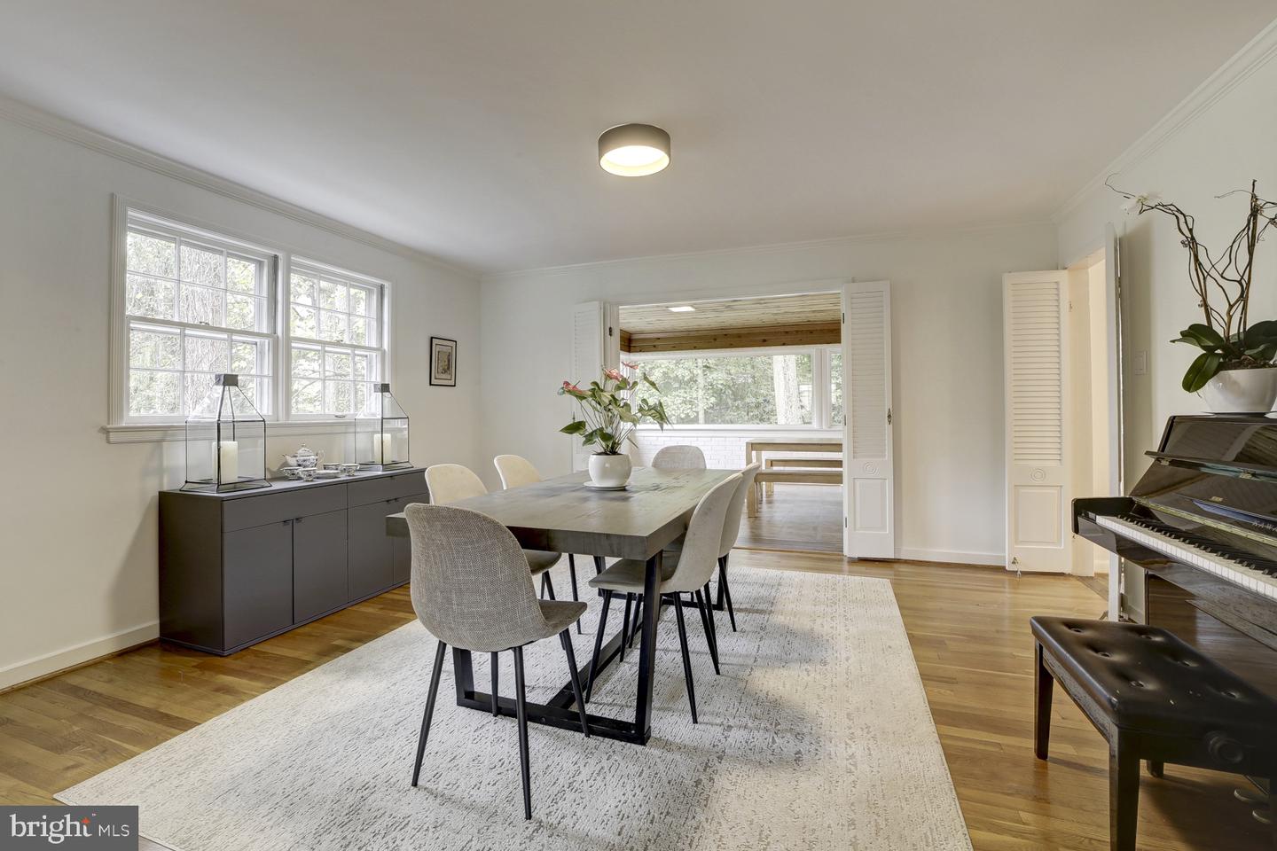 2824 ELLICOTT ST NW, WASHINGTON, District Of Columbia 20008, 6 Bedrooms Bedrooms, ,4 BathroomsBathrooms,Residential,For sale,2824 ELLICOTT ST NW,DCDC2224852 MLS # DCDC2224852