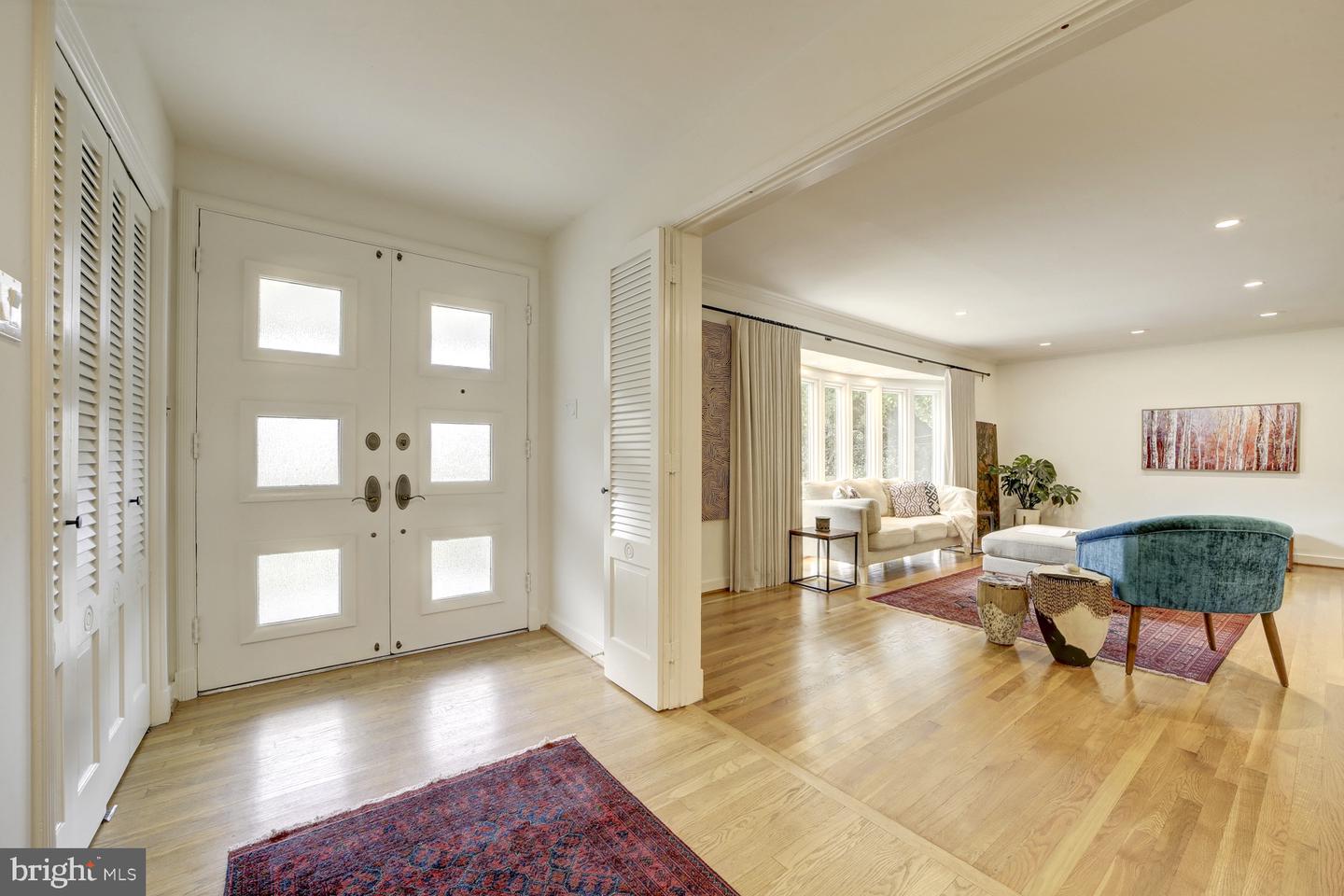 2824 ELLICOTT ST NW, WASHINGTON, District Of Columbia 20008, 6 Bedrooms Bedrooms, ,4 BathroomsBathrooms,Residential,For sale,2824 ELLICOTT ST NW,DCDC2224852 MLS # DCDC2224852