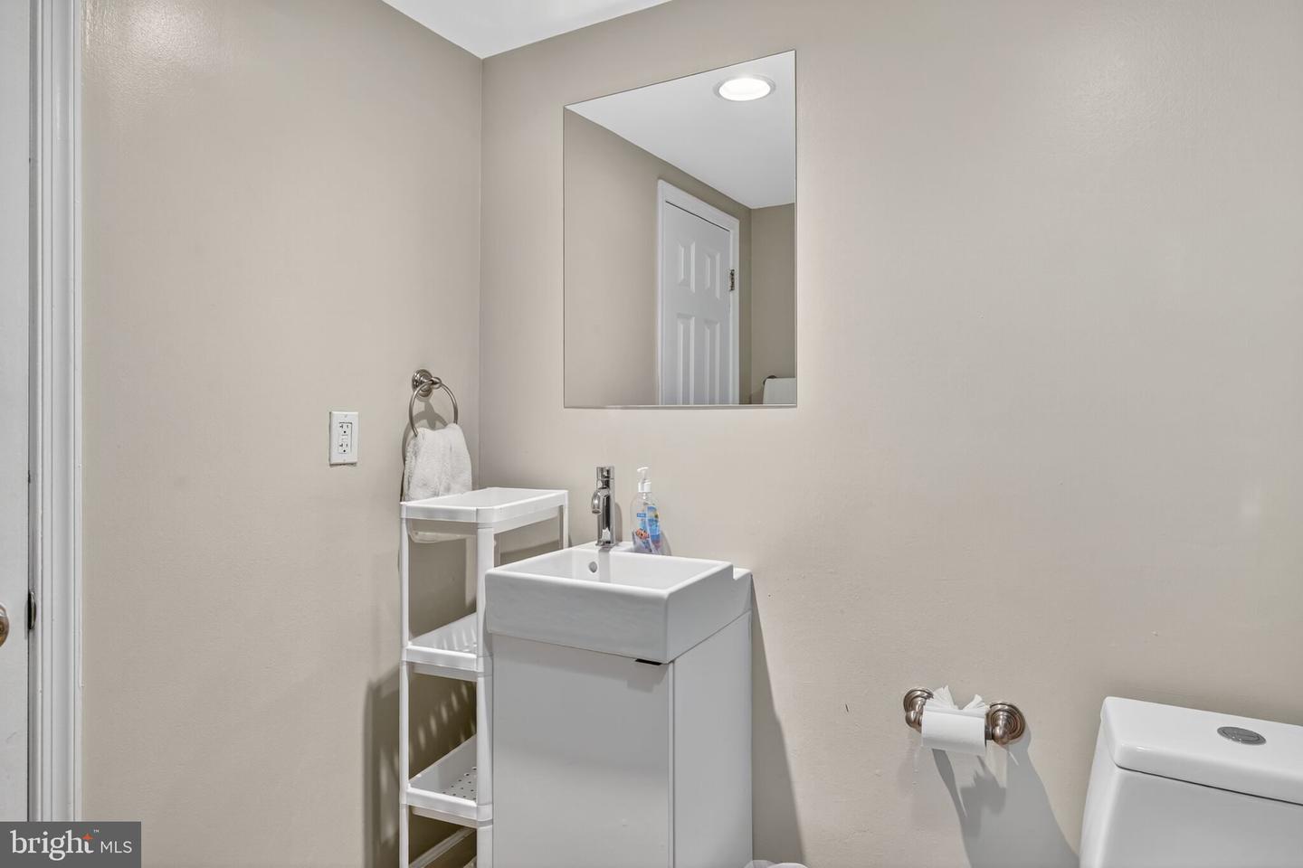 1337 HARVARD ST NW #1, WASHINGTON, District Of Columbia 20009, 5 Bedrooms Bedrooms, ,3 BathroomsBathrooms,Residential,For sale,1337 HARVARD ST NW #1,DCDC2224806 MLS # DCDC2224806