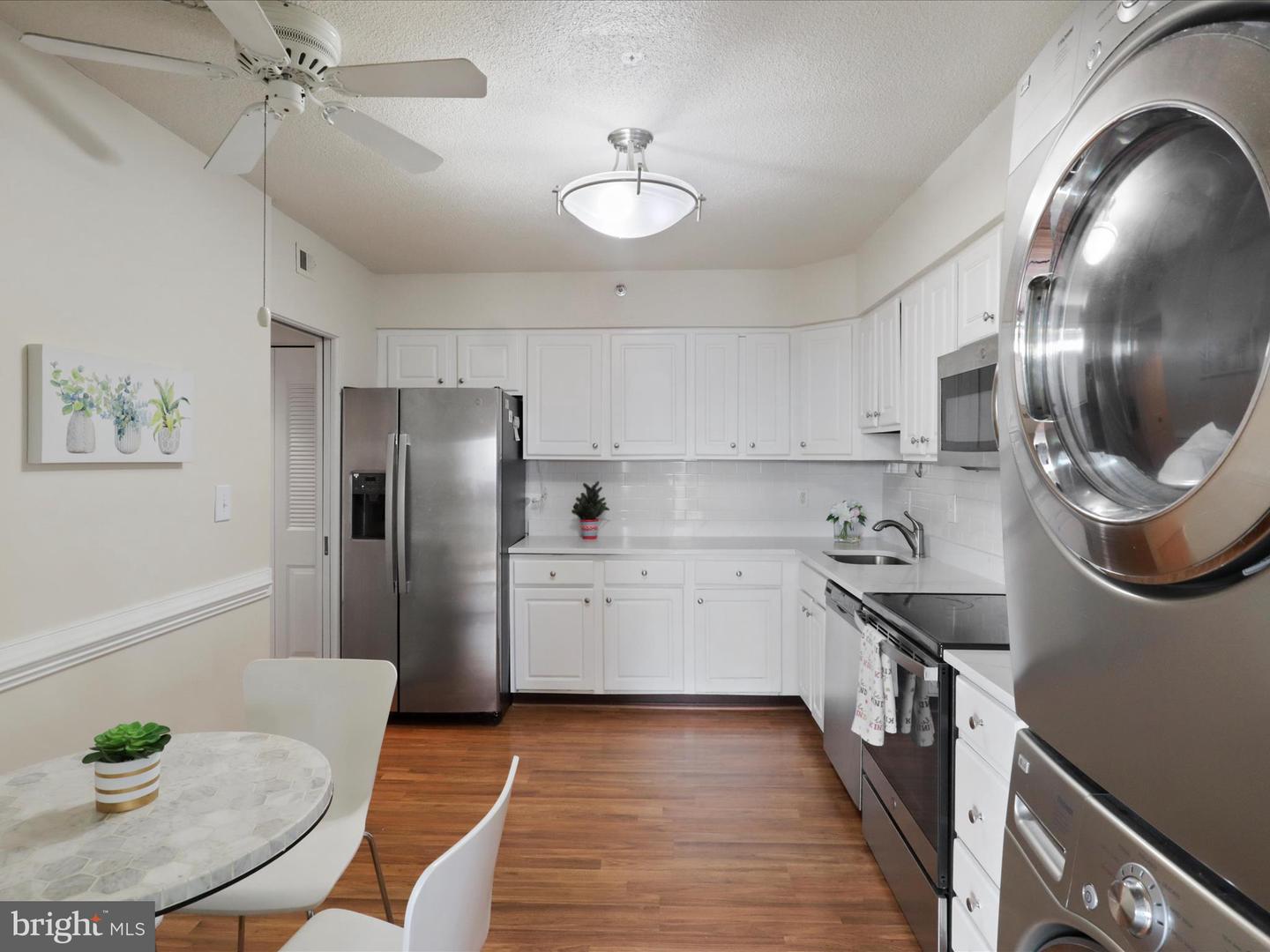 3713 S GEORGE MASON DR #904W, FALLS CHURCH, Virginia 22041, 2 Bedrooms Bedrooms, ,2 BathroomsBathrooms,Residential,For sale,3713 S GEORGE MASON DR #904W,VAFX2269970 MLS # VAFX2269970
