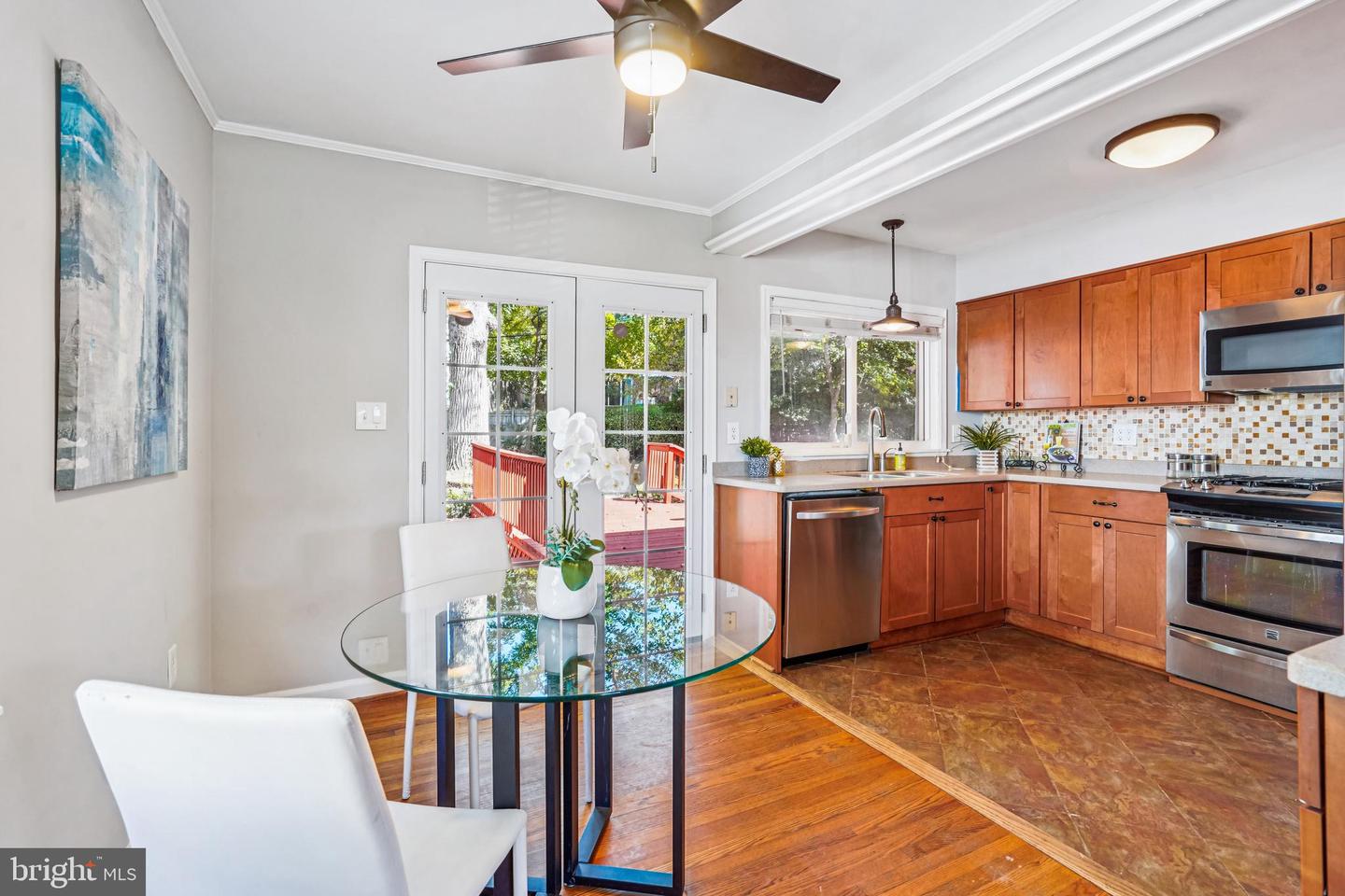 2329 N EDISON ST, ARLINGTON, Virginia 22207, 3 Bedrooms Bedrooms, ,2 BathroomsBathrooms,Residential,For sale,2329 N EDISON ST,VAAR2064316 MLS # VAAR2064316
